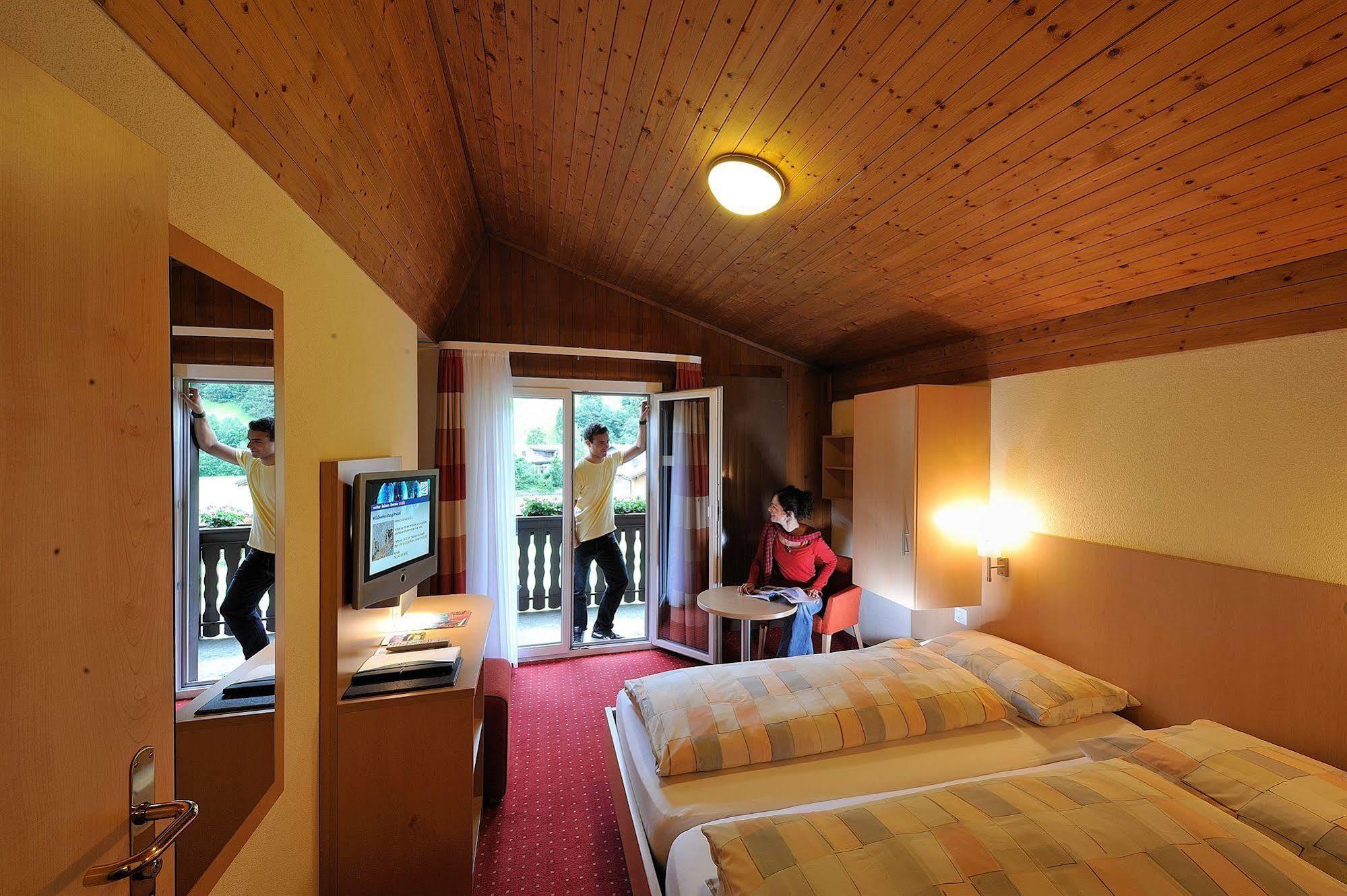 Hotel Cathrin Engelberg Bagian luar foto